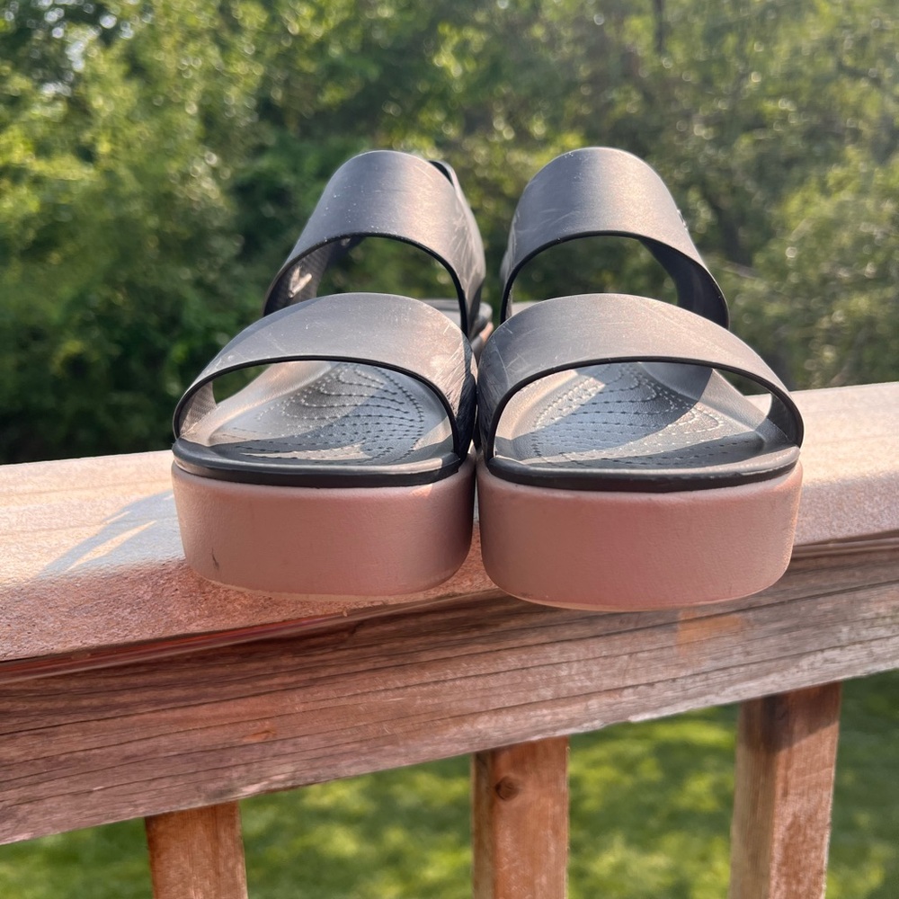CROCS Black & Brown Sandals with Adjustable Slingback - Picture 3 of 6